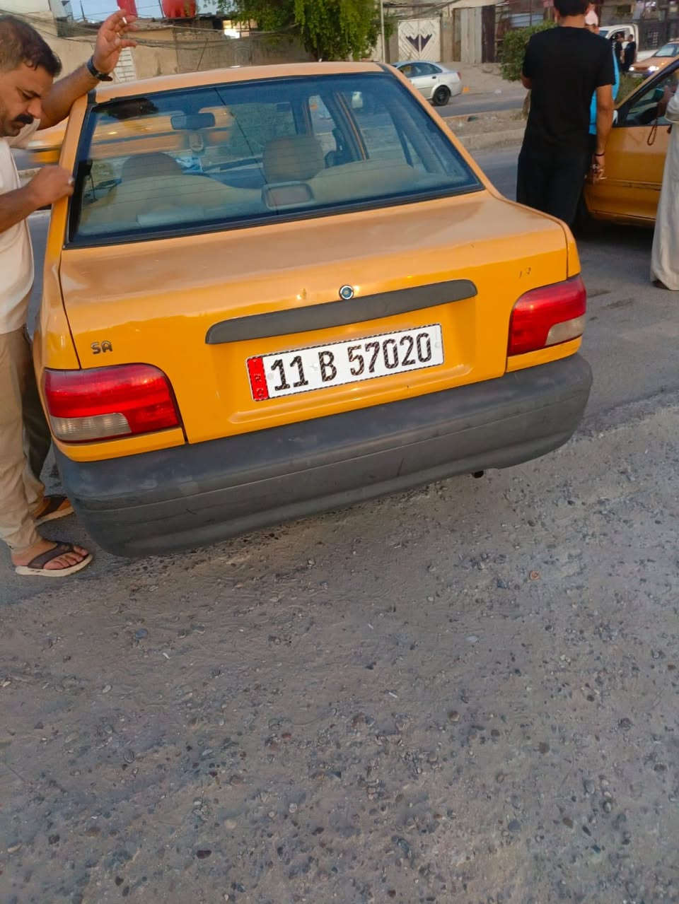 سلام عليكم سايبه 12 سياره حلوه تخم تايرجديدباتري جديدصدرجديدمكينه جديده سعر25وبيهه مجال مصفره من كلشي وبسمي ***********
