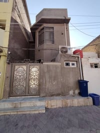 النجف حي الجامعة • ١٠٠م • طابقين