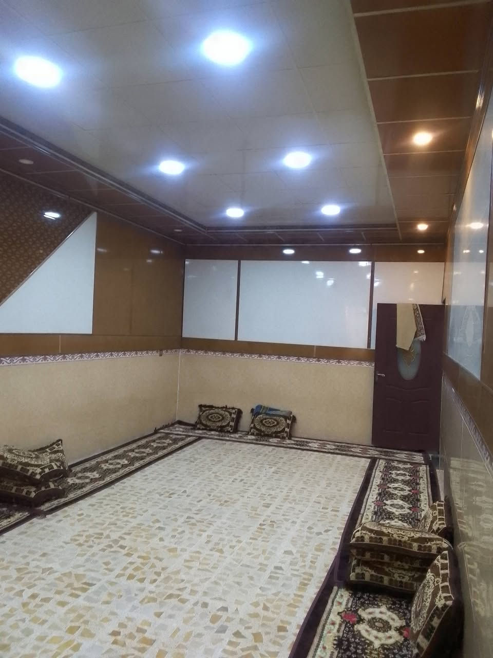 بيت لبيع لفرسان مقابيل جامعات تكريت لمساحا400سعر55بي مجال ***********
