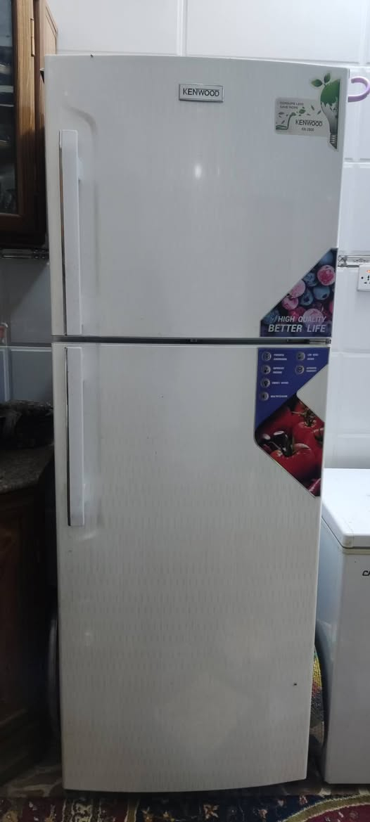 من رخصة الادمن المحترم ، ثلاجه كينوود قياس ٢٨٠٠ مستعمله شي قليل سعر 500 وبيه مجال قليل للبيع ، مع فلتر تصفية ماء شغال مستعمل سعر 60 ، الي يشتري يعلق أو يتصل على الارقام 
***********
***********
