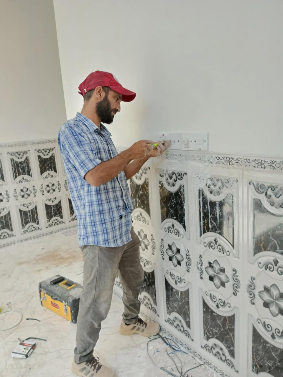 أبو محمد تأسيس كهرباء ماء مجاري ،بأسعار مناسبة وتقنيات، مع ظمان العمل للتصال،***********,
