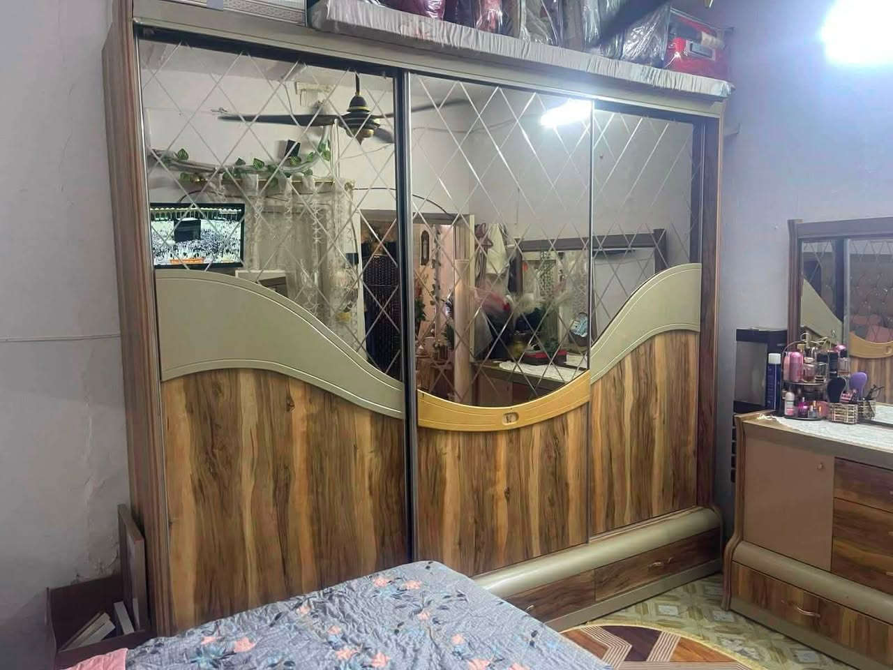 ب 450بيه مجال بسيط اي اضرار مابيه بغداد لاعظميه


**إذا كنت صاحب هذا الإعلان وتريد حذفه لأي سبب، رجاءا أرسل رسالة إلى الدعم الفني**