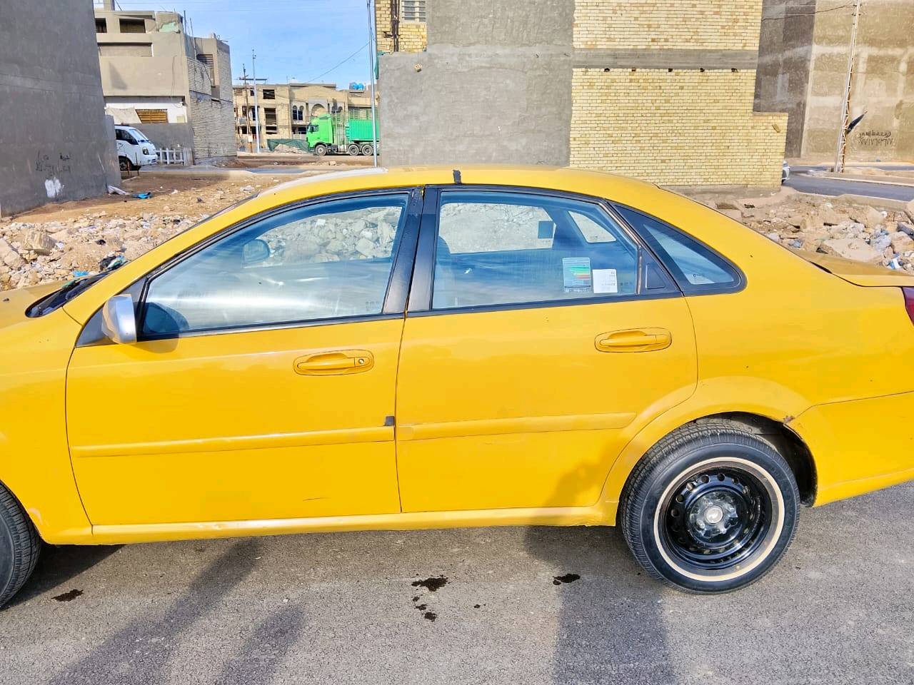 اوبترا موديل ٢٠١٠ .. رقم واسط مشروع وطني وبأسمي 
مصفرة من كلشي 
كير مكينة كهربائيات مكفولات 
مكاني بغداد الجديدة 
*********** 