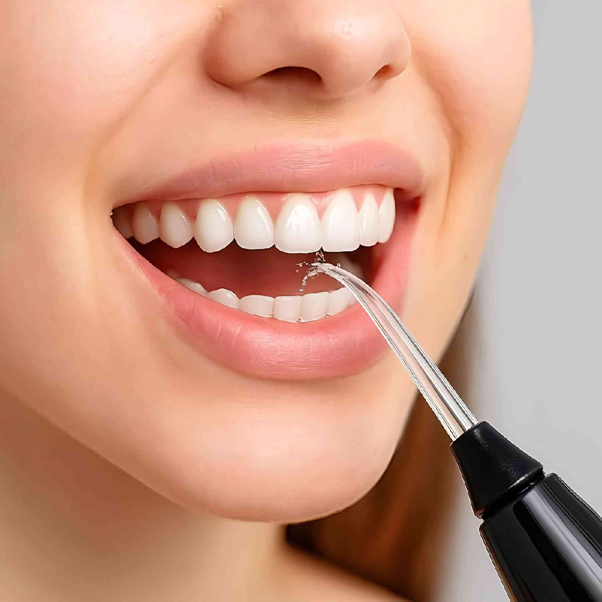 جهاز تنظيف الأسنان المائي المحمول (Oral Irrigator)، موديل A16. 
تتضمن المواصفات الفنية لهذا الجهاز ما يلي: 
جهد الشحن: 5 فولت.
تيار الشحن: 1 أمبير.
الجهد المقدر: 3.7 فولت.
الطاقة المقدرة: 3.5 واط.
حجم خزان المياه: 200 مل.
الوزن الصافي للمنتج: 310 جرام.
السعر 16 الف 
متوفر توصيل لجميع المحافظات 🚚 
اطلب هسه الكمية محدودة 
للحجز والاستفسار يرجى مراسلة الصفحة 📲 بغداد, العراق


**إذا كنت صاحب هذا الإعلان وتريد حذفه لأي سبب، رجاءا أرسل رسالة إلى الدعم الفني**