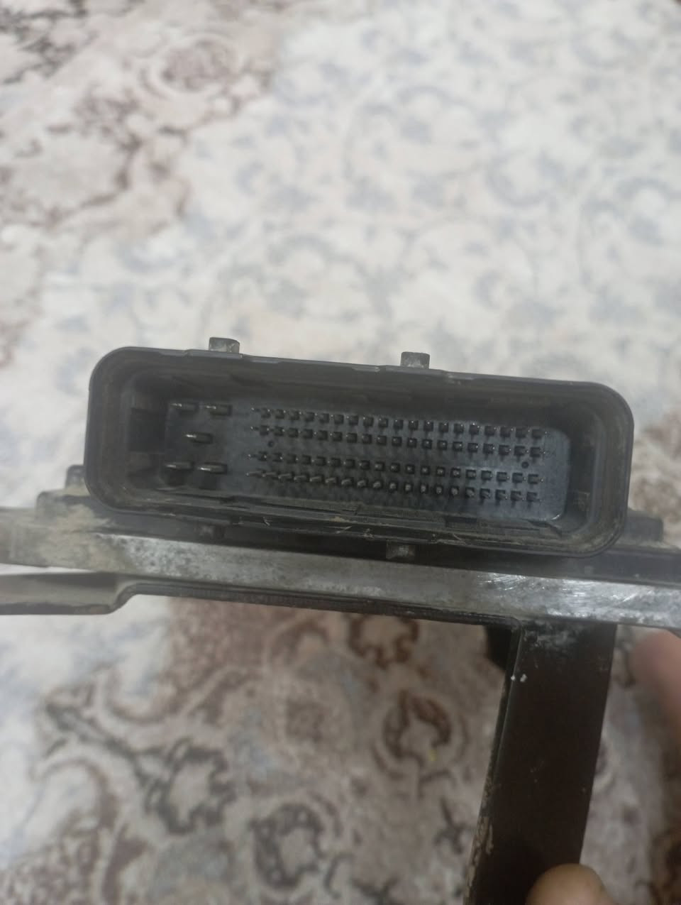 سلام عليكم عقل مال جنبي ناصي رايده خلي يتصل سعر 60بي مجال ***********
