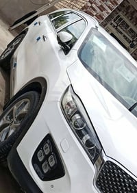 سورنتا ١٦ كويتيه مكفوله من صبغ والتبديل كشن كهربائي وجنطه كهرباء6سلندر...