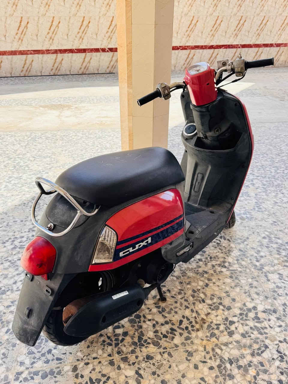 دراجه بوليسي  داخل رصاصي مكينه بلاد ما مفتوحه كابريتر بلاد سلف بلاد دراجه جديده مال رمبه السعر مليون و٥٠


**إذا كنت صاحب هذا الإعلان وتريد حذفه لأي سبب، رجاءا أرسل رسالة إلى الدعم الفني**