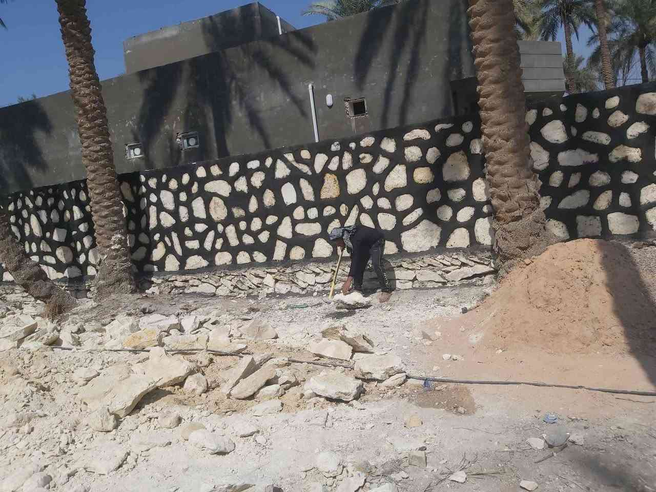 لبناء الحجر كرسته وعمل بيوت واسيجه واساس ونافورات وتغليف  وبسعر مناسب لاتصال على لارقم الهاتف 👇🏻👇🏻👇🏻👇🏻***********
***********
***********
