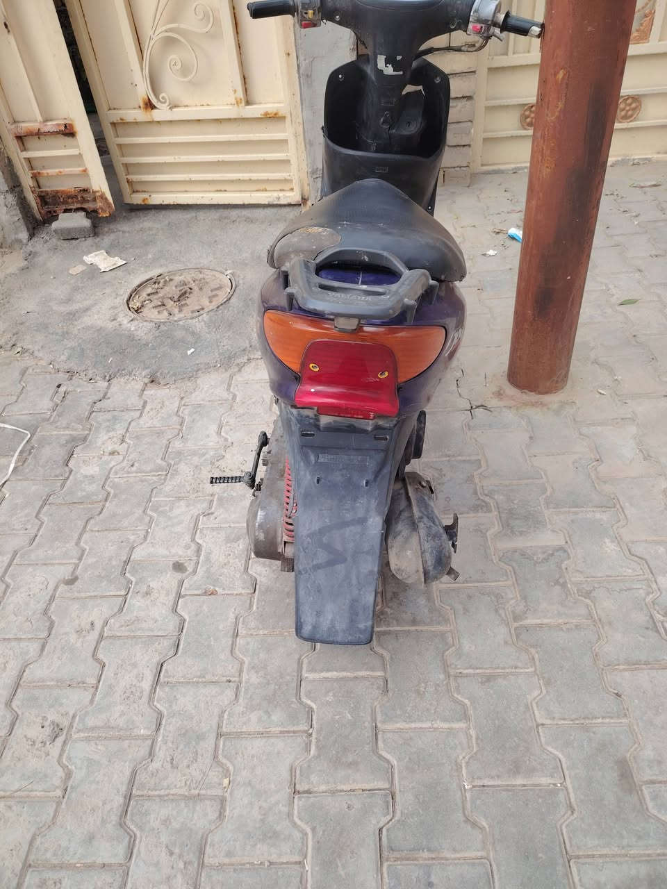 عصفورية شغاله عوزهه ترتيبات السعر 100 بغداد الشعب
***********
