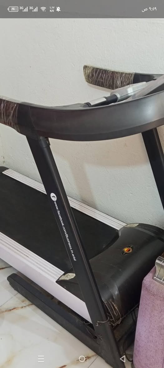 قاعه حديد منزليه كامله متكونه من جهاز جري الماني نضيف مال بيت يتحمل اوزان عالية وجهاز سيقان امامي ومصطبه متحركه والثانية مصطبه تمارين المعده بالإضافة إلى حمالة شفت وحمالة دمبلصات واقراص ستيل وربل مختلف الأوزان ٢٧٠كيلو ودمبلصات من وزن كيلوين الى وزن ثلاثين كيلوا الوزن الكلي للدمبلصات ٣٦٥ كيلو وشفتات عدد أربعه زت وعدل واحد كبير اولمبي طول مترين وعشرين العنوان ذي قار الشطرة للاستفسار الاتصال على الرقم ***********
