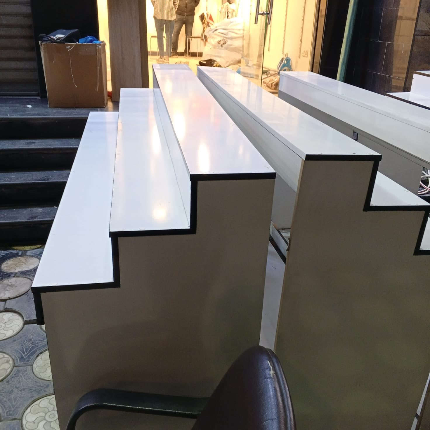 السلام عليكم ميوزه مدرجات عدد ٤ *********** عنوان بغداد طالبية
