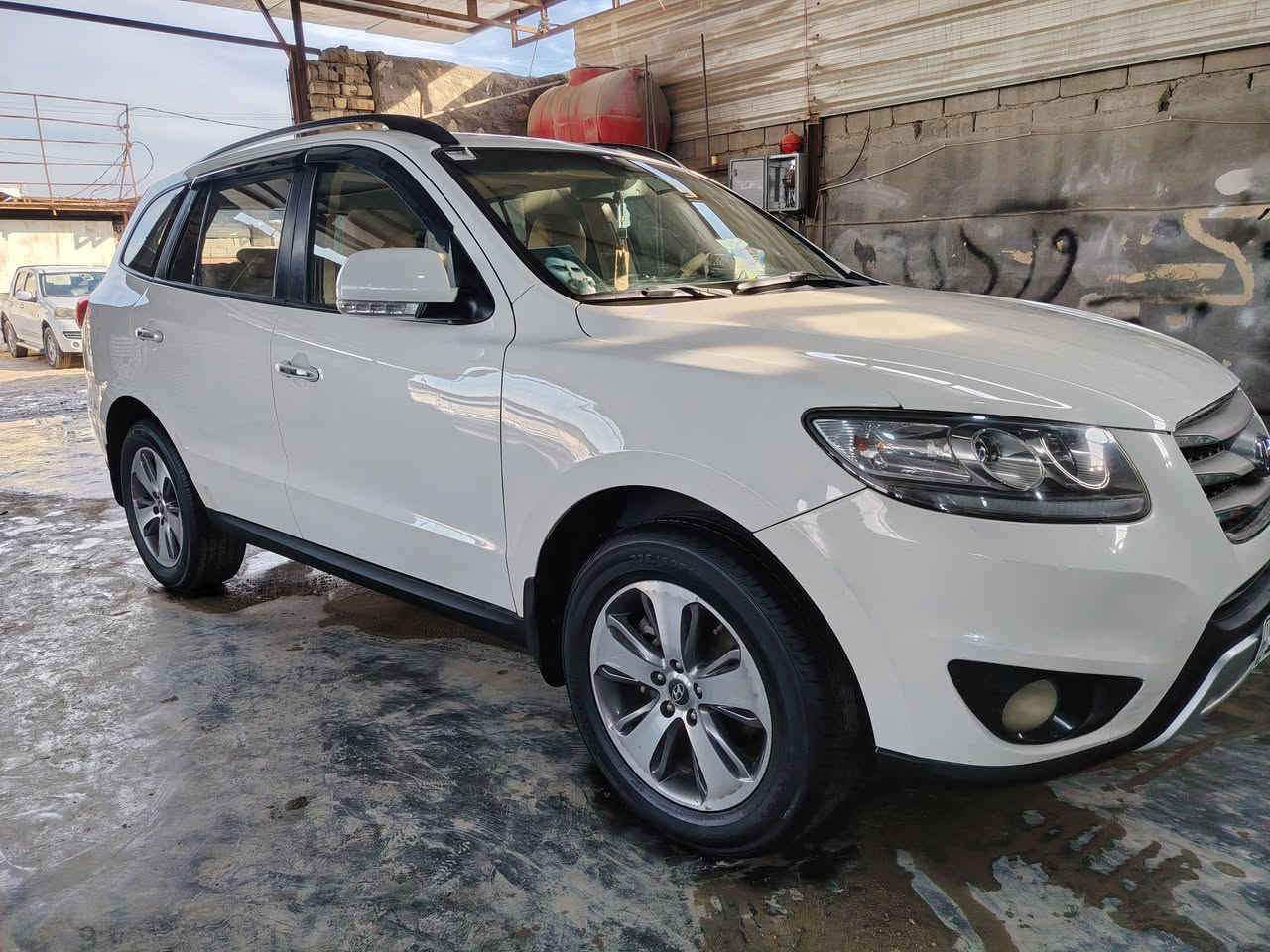 من رخصت ابو البیچ-  سیاره مکفوله خلیچی سته استندر کفاله عامه رقم بغداد باسمی سبعه راکب  بصمه فتحه قماره مری شفط حساس تخم تایر العنوان بابل الحمزه الغربی للاستفسار علی الرقم ***********
