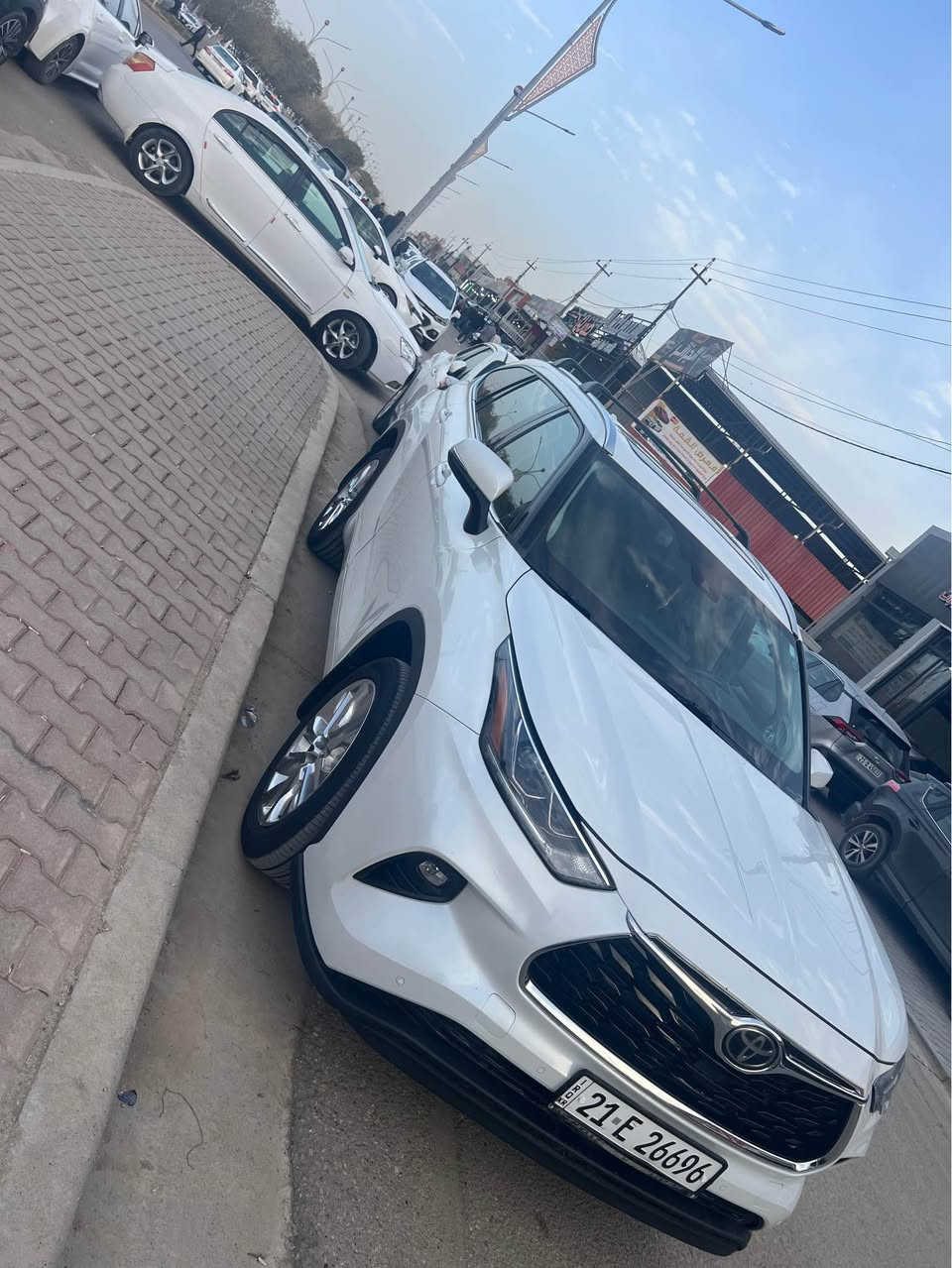 موصفات LIMITED
واحد على واحد 
بي بين بابين تعديل بارد بدون دواخل بدون اير باك 
*********** كركوك, العراق
