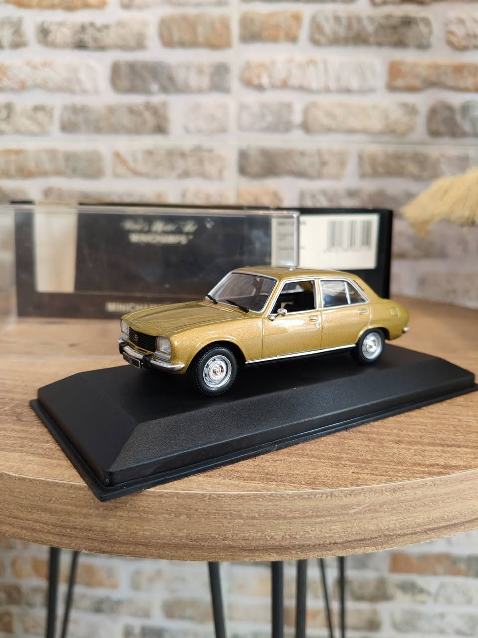 للبيع حجم ١/٤٣ سعر القطعة الوحدة ٧٥ الف السعر ثابت اذا  تريد صور بعد طب على  الصفحة مالتي


**إذا كنت صاحب هذا الإعلان وتريد حذفه لأي سبب، رجاءا أرسل رسالة إلى الدعم الفني**