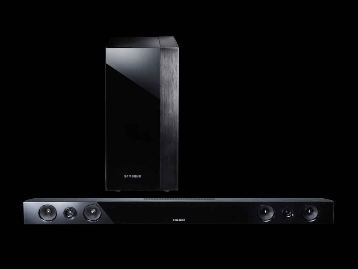 ⭐️ساوندباڕی سامسۆنگ پاک و بێکێشە هێزی دەنگ 280 بۆ 300 وات. بەیسەکەی وایەر لێسە و کۆنترۆڵی لەگەڵە
⭐️دیزاینێکی کەشخە و سادەو ڕاقی بۆ ژوری میوان.
⭐️دەنگێکی ئێجگار بەرز و ساف و ستێریۆو خەیاڵی
⭐️٧ مۆدی دەنگ.
⭐️بەیسێکی بەهێز و قوڵ. تایبەت بە هۆڵ و میوانی گەورە.
Bluetooth + AUX + optical + 2 HDMI +USB
DOLBY DIGITAL +dts 2.0 chanel
نرخ/115$ 
شوێن/سلێمانی. گەیاندنم نیە بۆ دەرەوەی سلێمانی السليمانية, العراق


**إذا كنت صاحب هذا الإعلان وتريد حذفه لأي سبب، رجاءا أرسل رسالة إلى الدعم الفني**