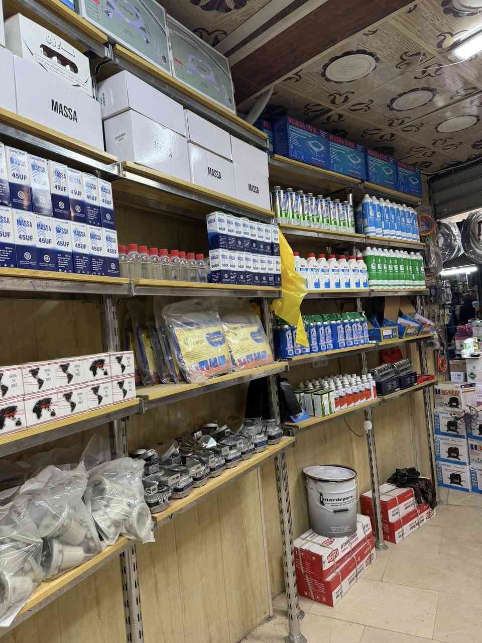 يوفّر محل أبو ميس جميع مستلزمات التبريد والتكييف بشكل متكامل
نمتلك تشكيلة واسعة من الماطورات، غازات التبريد، النحاس بجميع القياسات،
إضافةً إلى كافة العدد والمواد الاحتياطية الخاصة بأعمال التبريد والتكييف،
وبمواصفات عالية وجودة مضمونة تناسب متطلبات العمل المهني.

نحرص دائماً على توفير
✔ أفضل المناشئ
✔ أسعار مناسبة وتنافسية
✔ التزام وثقة في التعامل

📍 اسم المحل: أبو ميس
📌 الموقع: السنك – سوق التبريد
📞 رقم الهاتف: ***********

محل أبو ميس… خيارك الأمثل لكل ما يخص التبريد والتكييف
