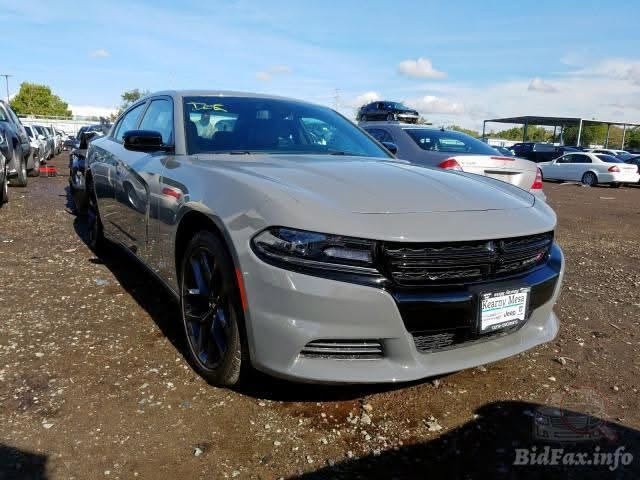 للبيع | دودج تشارجر Blacktop 2019
* المحرك: 3.6L V6
* الموديل: 2019
* الممشى: 135,000 ميل
* المكينة والگير كفالة
* اللون: أسمنتي فاتح (قريب للسموك)
* رقم اللوحة: بغداد، باسمي، مداورة ثاني يوم
* الموقع: ذي قار

المواصفات:
✅ ويلات 20 إنج بلادي
✅ تخم تايرات جديد
✅ كشنات جلد
✅ ذاكرة للكشنات
✅ ذاكرة للمقود
✅ تدفئة وتهوية للكشنات والمقود
✅ نظام النقاط العمياء (Blind Spot)
✅ حساسات خلفية
✅ شاشة كبيرة
✅ كاميرا خلفية
✅ بصمة أبواب
✅ تبريد خلفي
✅ السيارة جاهزة ولا تحتاج أي مصروف.

الحادث في أمريكا:

* الأثر عبارة عن شخوط ودحجات في بابي جهة العبري، ولم يتم تصليحها، ما مبينه بشكل قوي تكدر تشوفها شوف العين. بدون إيرباك وبدون أي ضرر هيكلي.
* داخل العراق تعرضت لضربة في البنيد وتم صبغه فقط، بدون دواخل، بدون فتح، وبدون إيرباك.

السيارة نظيفة، والفحص خير دليل، والمعاينة خير برهان.
للاستفسار أو المعاينة يرجى التواصل على الخاص واتساب أو الاتصال.

***********

السعر 215 قابل للتفاوض.

