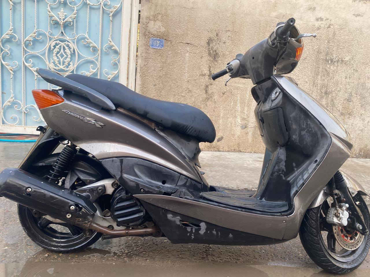 سلام عليكم سكنس ياباني 110 خطين استان كهربائي شلعه ومعدل نكره سلف كامله كلشي شغال بيها ب 600 وبيها مجال العنوان المشتل ***********
