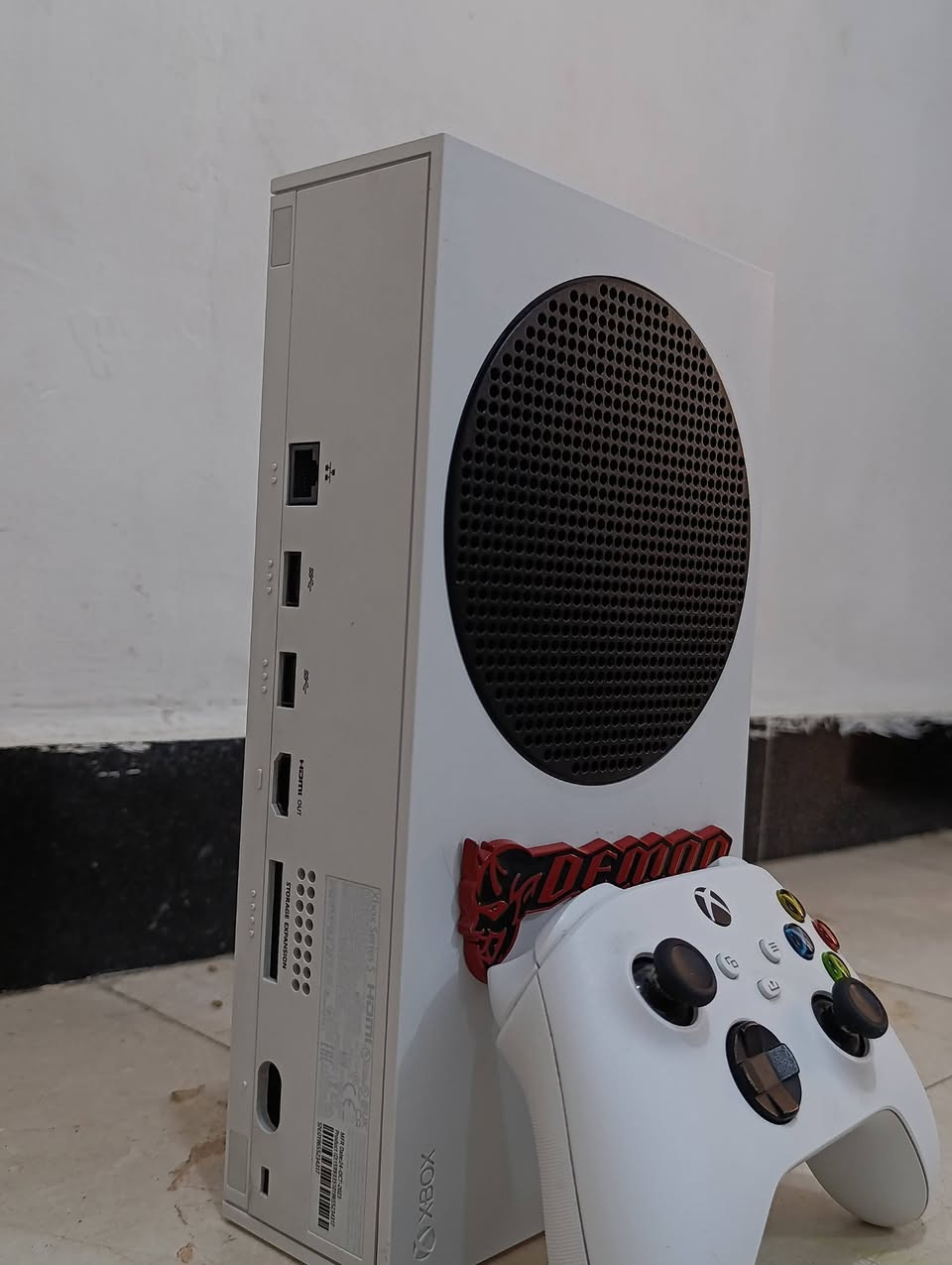 للبيع Xbox Series S سعة 512GB بحالة ممتازة جداً الجهاز استخدام مرتب ونظيف كلش وما بي أي مشكلةوممفتوح.
للبيع Xbox Series S سعة 512GB كامل ملحقاته بحالة ممتازة جداً الجهاز استخدام مرتب ونظيف كلش وما بي أي مشكلةوممفتوح. 

مفعل عليه خدمة گيم باس ألتيمت 3 أشهر

وياه 2جوستكات وانطيك بطاريات مال شحن مجاناً

تجي تفحص الجهاز بنفسك وتتأكد من نظافته

سعره:400

للتواصل واتساب: ***********
