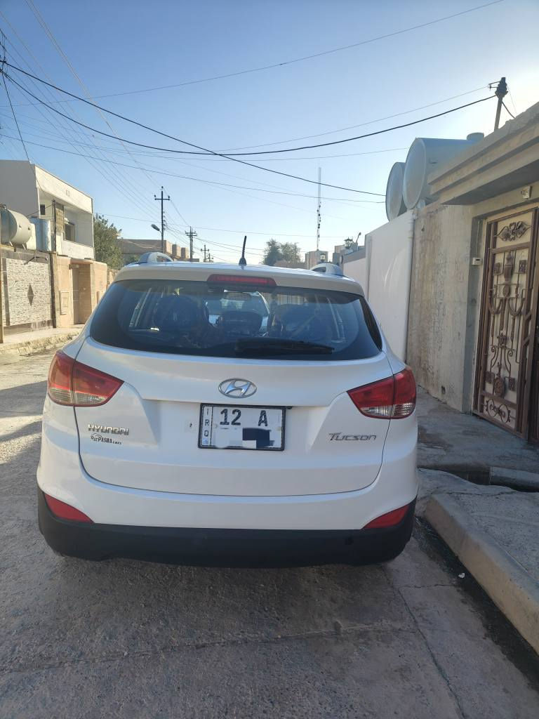 توكسون 2014 ك
_محرك السيارة بحالة جيدة (مفتوحة)
_صبغ السيارة   بيها فقط ((كارت)) بمكانات محددة
سيارة رقم نينوى وسنوية لحد 2028و بأسمي و تحويل شرط
سعره. 150 نقدي 
*********** تلعفر, نينوى
