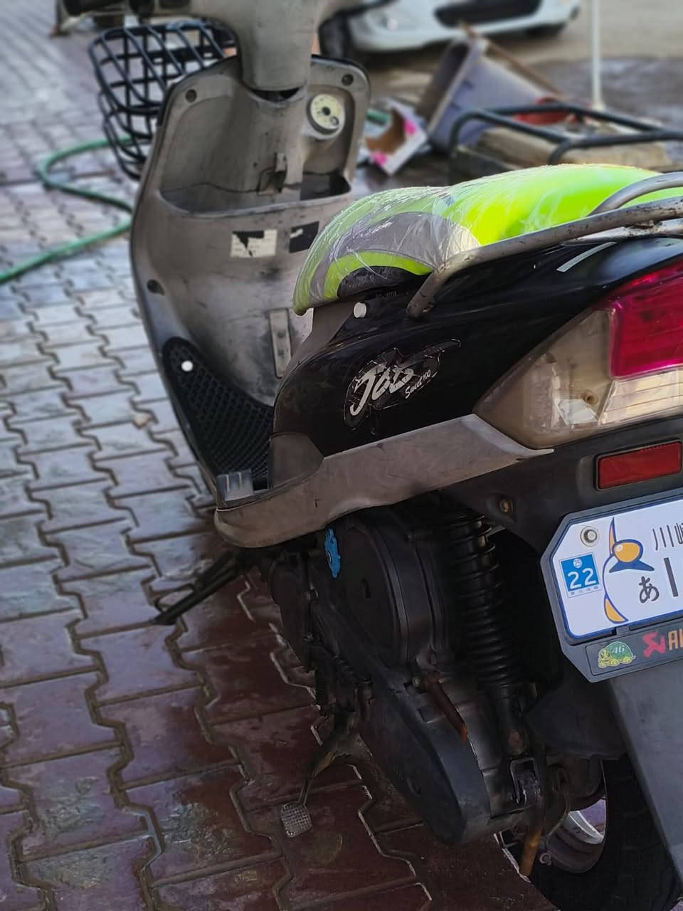 السلام عليكم دراجه منغولي للبيع كفاله عامه ختم واحد دراجه تعال وشوف بعينك السعر 900 لا تعبني ولا اتعبك شراي تعال خاص .... العنوان الديوانية شارع الوكفه 
رقم ***********
