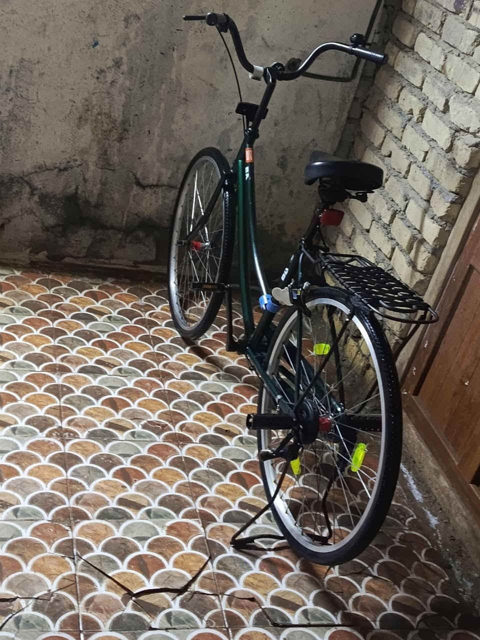 سلام عليكم
بايسكل للبيع او مرواس 
حجم 26
موديل 2016
مكاني ديوانيه 
سعر خاص


**إذا كنت صاحب هذا الإعلان وتريد حذفه لأي سبب، رجاءا أرسل رسالة إلى الدعم الفني**