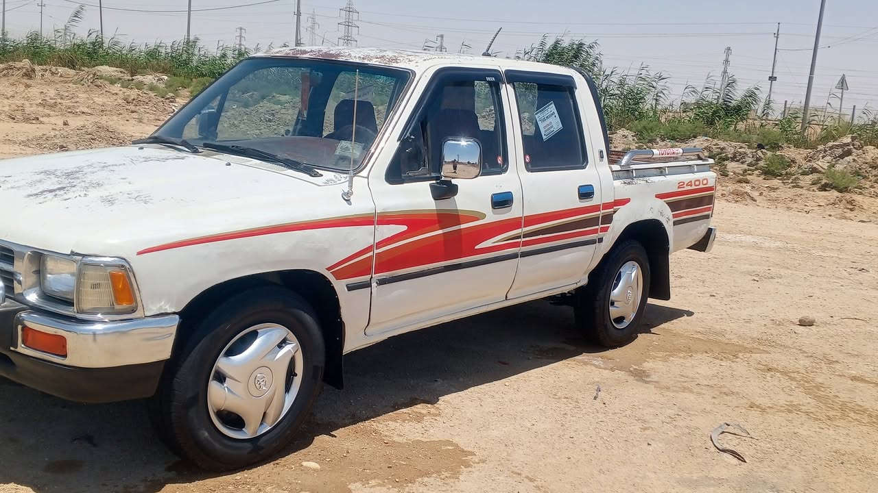 للبيع بيكم تيوتا موديل 92 رقم قادسيه ألماني تحويل ثاني يوم مكينة كير حداديه كهربيات  دوشمه كله جاهزة سعره 55. ورقة وبيه مجال مكان الناصرية الرفاعي مكلف بلنشر ***********
