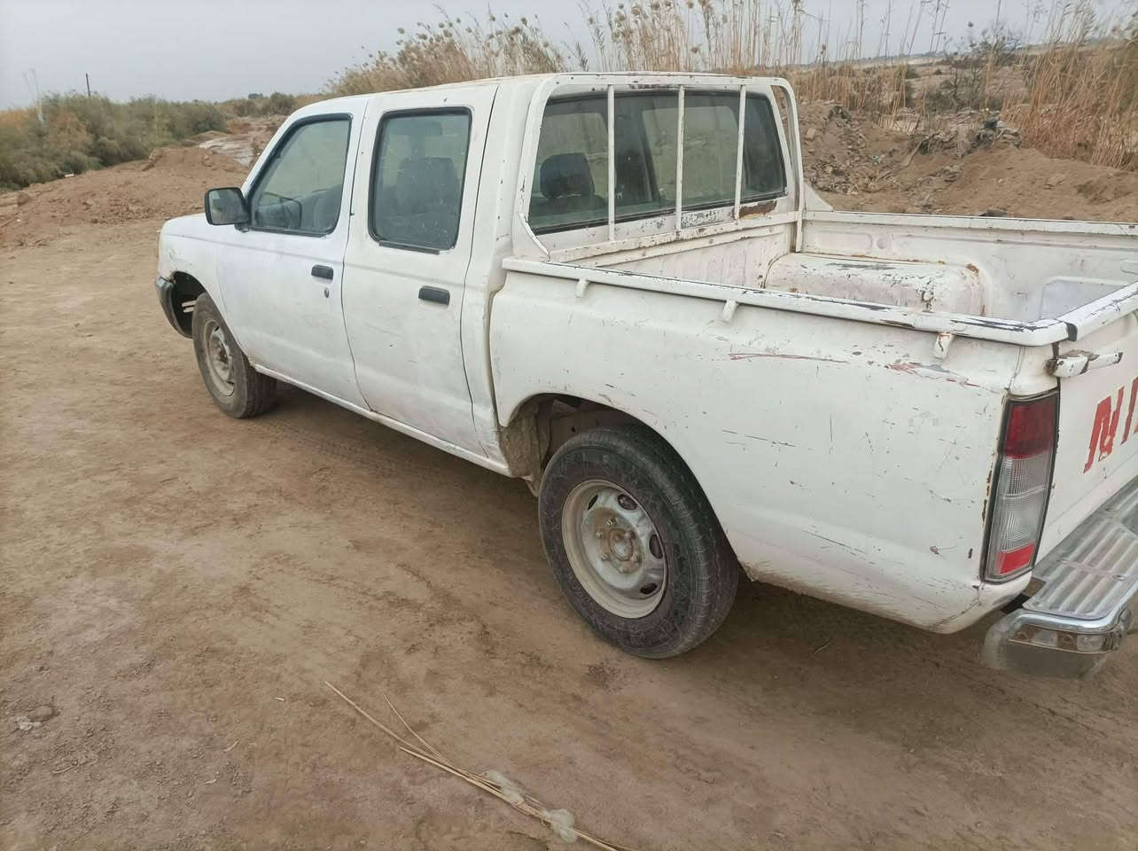 السلام عليكم للبيع بيكم نيسان شبوط مزايده موديل 2002 مكانه الديوانية الحمزه الشرقي *********** بي واتساب

