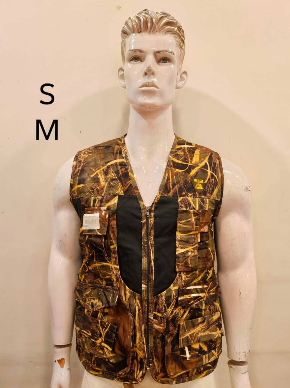 متوفر 
يوجد توصيل لجميع المحافضات 
للتواصل واتساب 
***********
***********
