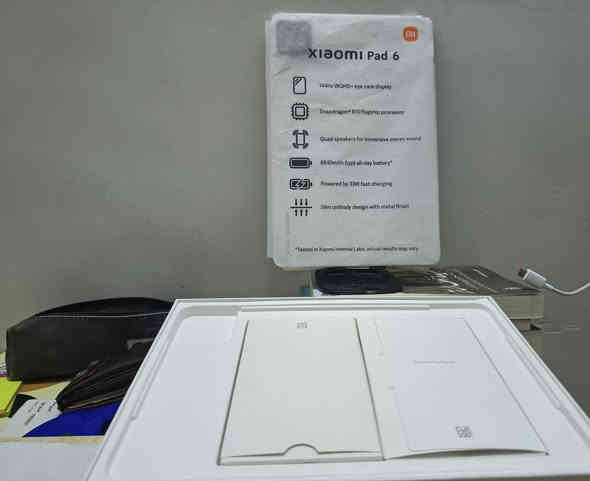 السلام عليكم🤍✨
شاومي باد 6 🔥❤️‍🩹
Mi Pad 6 ❤‍🔥

جديد جديد بنضافه 100%🤍

ذاكره 8+8/ 256 🤍✨
نظافه 💯  جديد جديد💕✨
يدعم الذكاء الاصطناعي AI

الون: كريمي🤎✨

شاشة بحجم 11.0 انج بتردد 144hz🔥✨

بطاريه بسعه 8840❤‍🔥 شاحن33واط🔥✨
ملحقات كامله💯💓

السعر: ٢٩٠ ألف فقط🔥💖
موقع: بابل🤍

***********
***********
