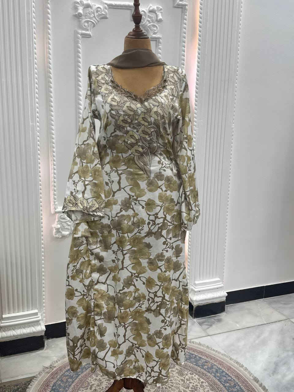 مشكل  رمضاني 
 
 10مخاوير  و2دراعات


**إذا كنت صاحب هذا الإعلان وتريد حذفه لأي سبب، رجاءا أرسل رسالة إلى الدعم الفني**