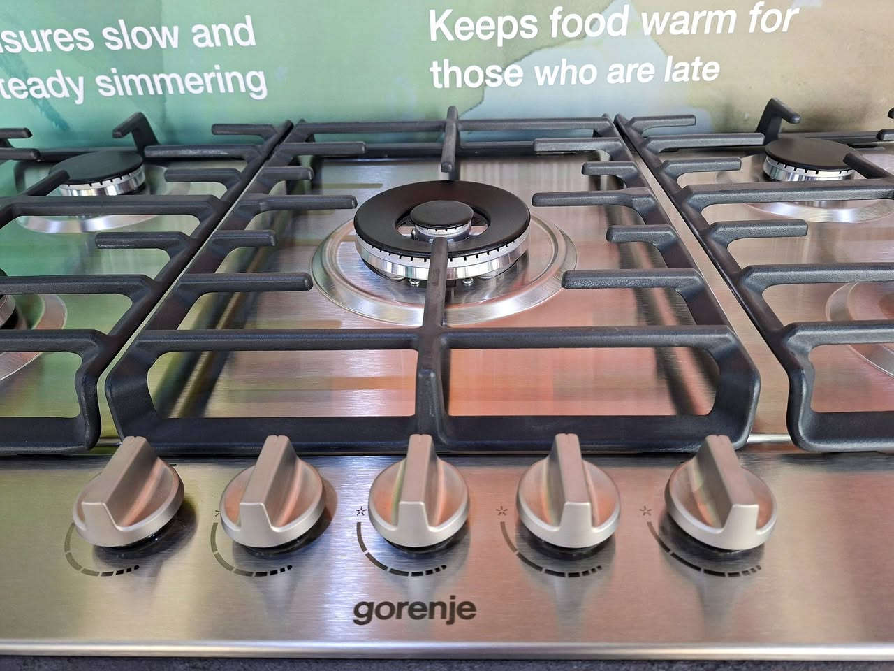 تخفيضات على طباخ gorenje قياس 90🔥
#معرض لورنس للأجهزة الكهربائية
وكيل معتمد لأفضل الماركات:
HITACHI • Hisense • DLC • gorenje • Fakir • BiSSEll
العنوان📍: الموصل – حي الوحدة –قرب جامع الصابرين
للطلب والاستفسار الاتصال ع الارقام التالية :
كورك / ***********
اسيا  / ***********
