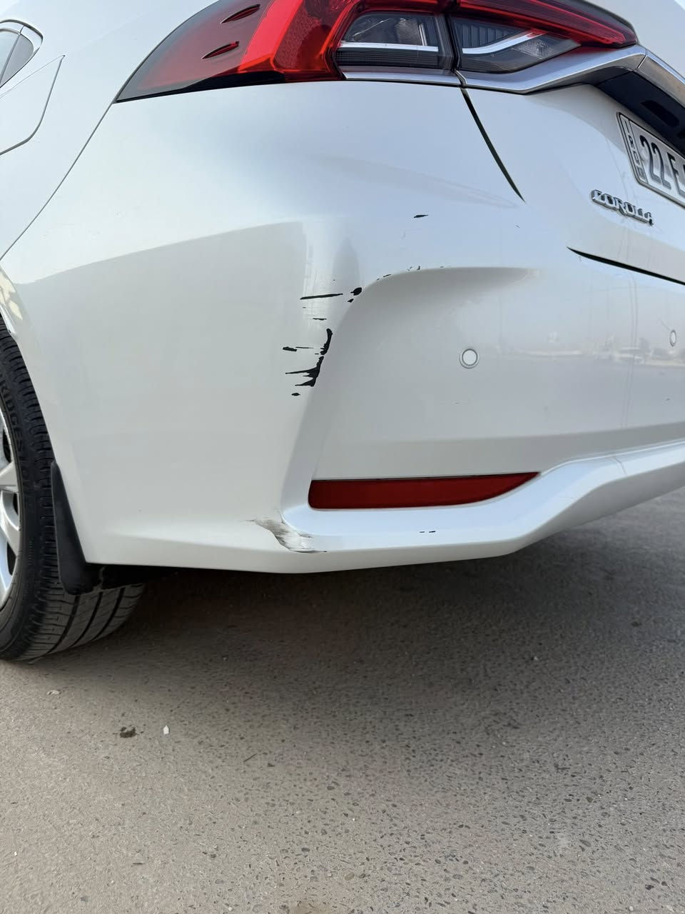 ساز موديل 24 بدون فتحة سقف مكفول من الصبغ والبارد والحالوب وعلى الفحص ماشيه 27 الف حقيقي مكانها بالديوانيه 
السعر 183 
اي استفسار واتساب ***********
