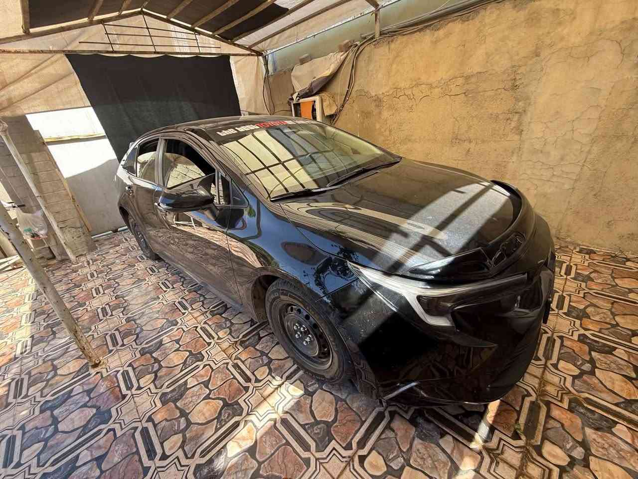 2023  محرك 1800 هايبرد بازين بيع او مراوس سعر 145بدون تبديل بيها كم مكان بارد رقم بغداد دولي  ***********
