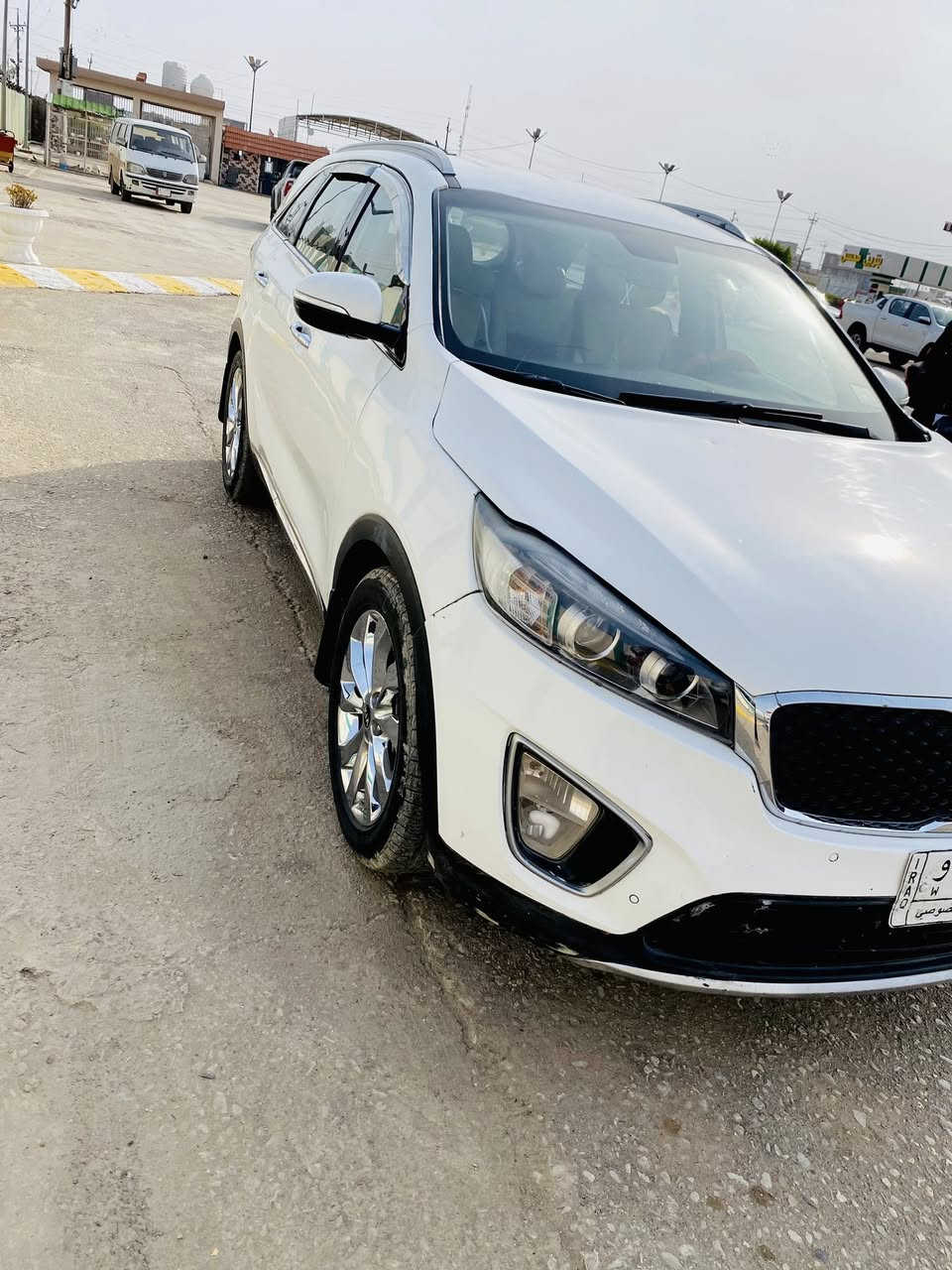 السلام عليكم…. سورنتوا خليجي ٢٠١٦ فول مواصفات ٦ سلندر ٧ راكب رقم بغداد بسمي مشروع وطني 
بصمة 
تحكمات 
كشنات كهرباء 
انظمه قيادة 
وبقية مواصفات الفول معروفه 
السعر ١٨٨ $ وبيها مجال 
للاتصال/ ***********
