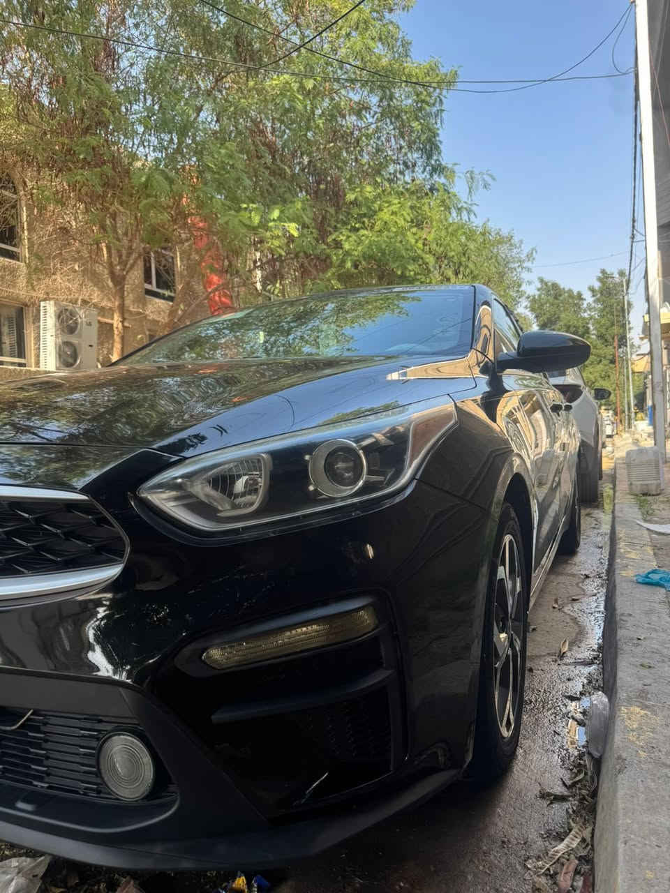 سلام عليكم كيا فورتي موديل 2019 نص فول ماشيه 87 ميل السياره بس دعاميه خلفيه بدون يرباك اربيل بسمي هزه جديده السعر130 وبيها مجال *********** وكلشي اكو بلسوك
