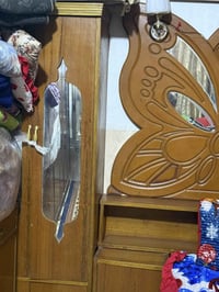 مرخصت الادمن غرفت اخشاب للبيع مثل مشوف كدامك هل موجود جربايه وزاويه وم...