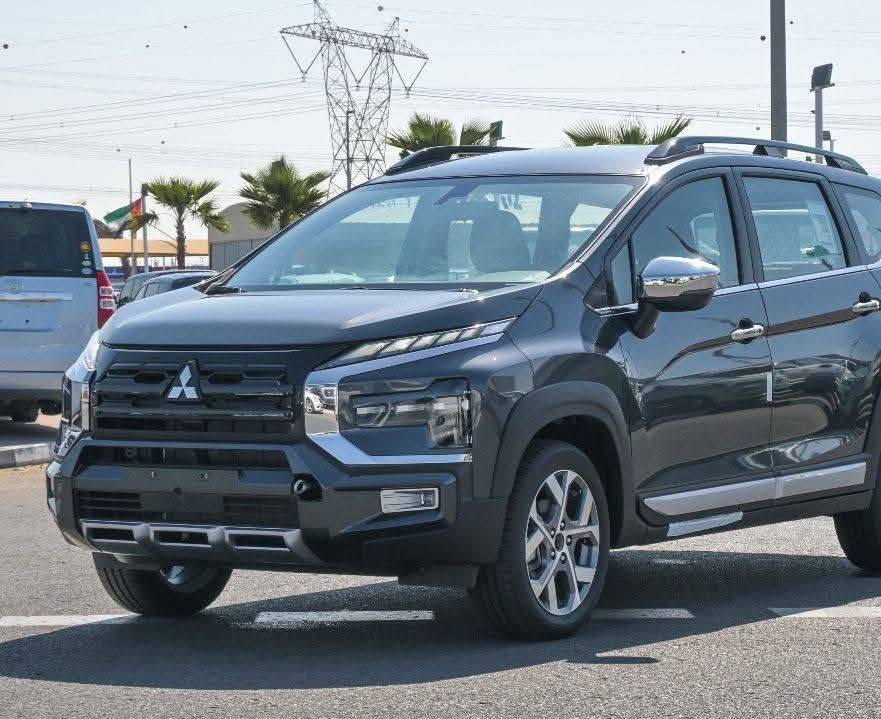 🚗 للبيع ميتسوبيشي إكسباندر كروس 2025.   زيرو  لم ترخص
سيارة مميزة بحالة جديدة بالكامل ومواصفات خليجية، مناسبة للعائلات وتوفر أعلى درجات الراحة والاعتمادية.

 موديل: 2025 المحرك: 1500 سي سي عدد المقاعد: 7 مقاعد  اللون: رمادي غامق مكيف خلفي كاميرا خلفية مرايات جانبية كهربائية  مقاعد قماش مريحة
 زيرو كيلومتر
 مواصفات خليجي 
 إضاءة LD
سيارة اقتصادية وعملية بمساحة داخلية واسعة
الموقع حدائق الاهرام الجيزة 
@تواصل واتساب 00966550314898


**إذا كنت صاحب هذا الإعلان وتريد حذفه لأي سبب، رجاءا أرسل رسالة إلى الدعم الفني**