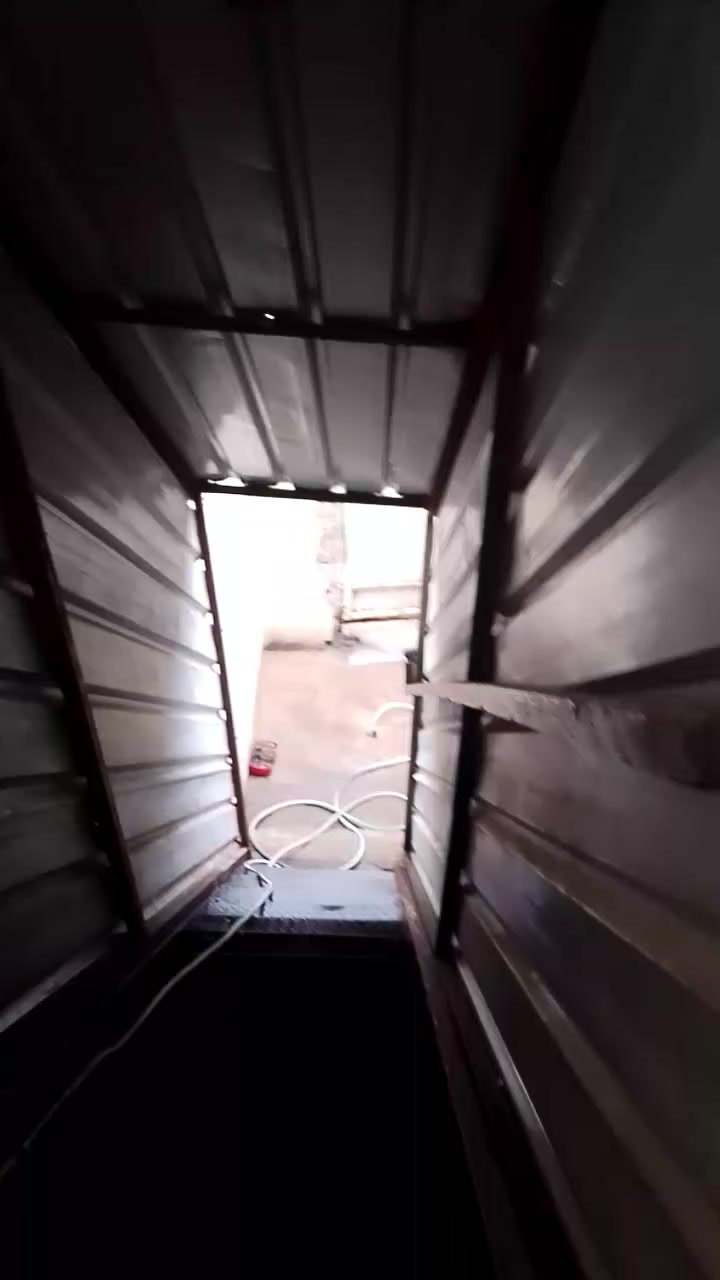 للأيجار طابق ثاني الرئاسة شارع عشرين ***********
