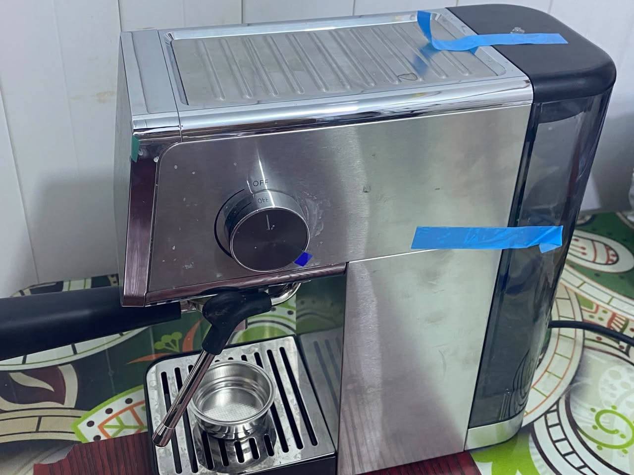 جهاز مال قهوة سعر ٦٠ الف ما مستخدمة بعده بل كارتون


**إذا كنت صاحب هذا الإعلان وتريد حذفه لأي سبب، رجاءا أرسل رسالة إلى الدعم الفني**