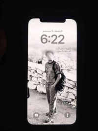 ايفون 12 عادي مكفول بطاريه 88 الجهاز نضيف مامفتوح نهائياً بس بي ضربه خ...