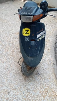 دراجه للبيع عوزها تجفيت السعر100.   07727071944