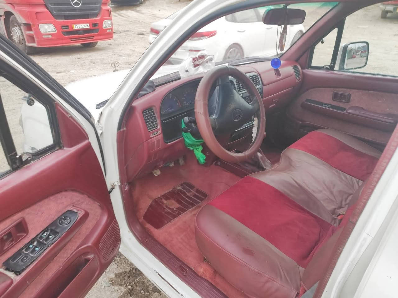 السلام عليكم
بيكم موديل 2004للبيع 

رقمه قادسيه دولي  تحويل مباشر

تخم تاير  حداديه مكينه كير

جام كهرباء /السعر 97 ورقة

العنوان ذي قار قضاء الفجر 

غير متواجد ع النت 

الاتصال ***********
