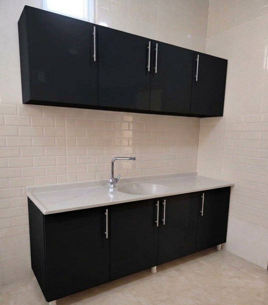 ✨ كاونتر تركي أنيق ✨
📏 الطول 2 متر
➕ ملحق 2 متر
🚰 سنك 2 متر
🔹 جودة عالية وتصميم عملي
250 الف للحجز خاص او واتساب 
***********
