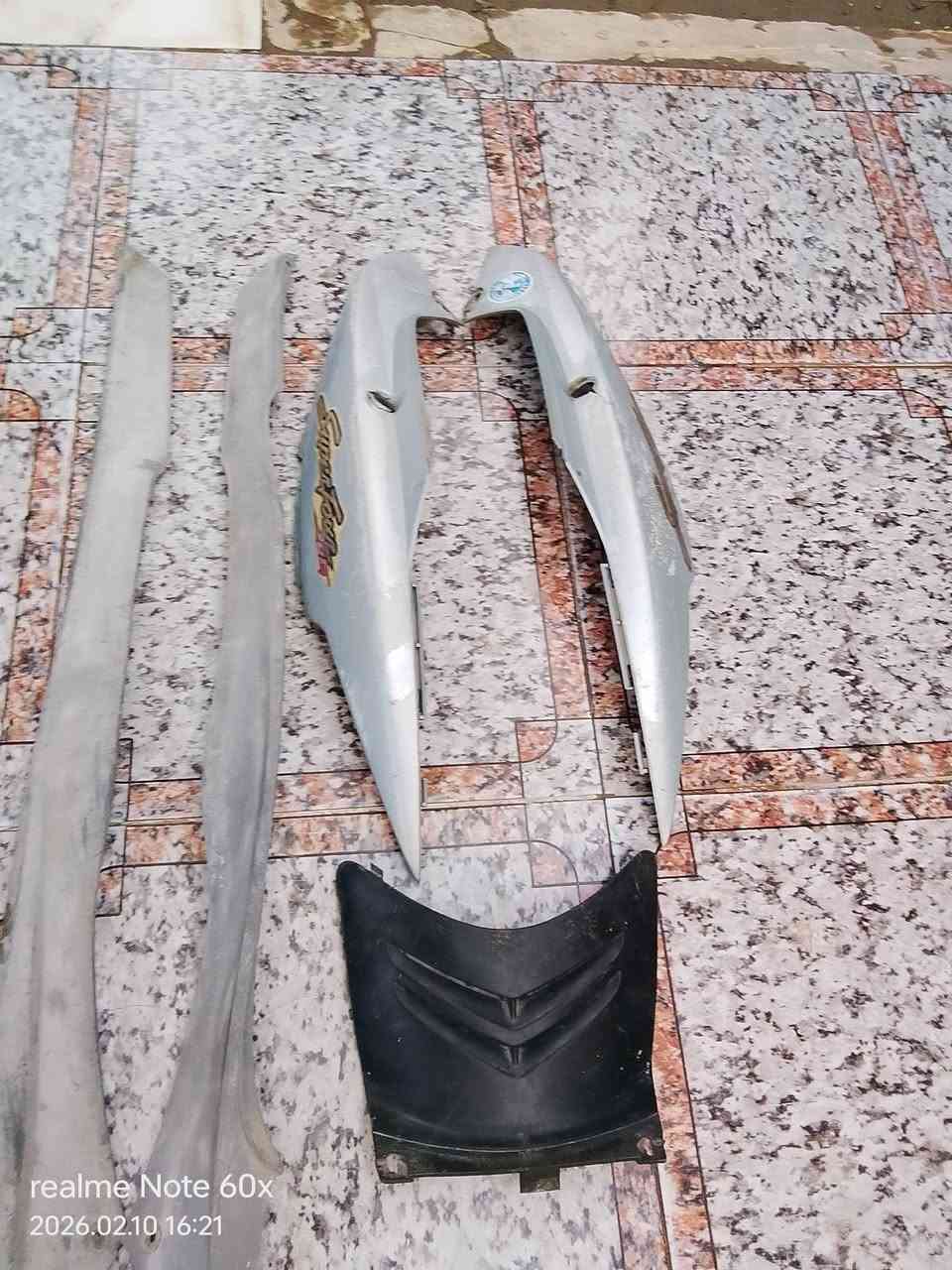 السلام عليكم كفرات ماكس منغولي كله بلاد واملاح الوجه لايته ودكمه
شغالات وترايش اربعه و وجهين وحاضن وكفر كدام وكفرات صفح زوج الي يريدهن يجي خاص وبي خير ويدلل مكاني ناصريه مركز ***********
