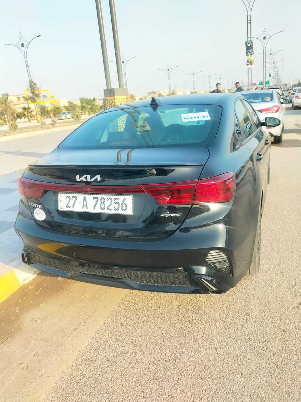 سلام عليكم اخوان كيا فورتي جي تي لاين موديل 2024 لون اسود مكفوله كفاله عامه عدا البنيد تبديل فقط بنيد  الأصلي فول مواصفات 
شاشه 
تحكم رادار اماميه وجانبيه 
كشنات، استيرن، رياضي جلد GT بصمه
تشغيل عن بعد
تحكم استيرن، تحديد مسار، توقف ذاتي، 
الويل الأصلي مال جي تي لاين
سياره فول 1/1 بعد بيها هواي مواصفات ومعروفه مواصفات ل جي تي لاين عدا البنرامه
رقم ذي قار معوقين
السياره ما شاء الله بعدها كارتون 
جايبها من امريكا ماشيه 27 الف وهسه صارت 31  ضربتها مرفوقه بالمنشور مكانها ذي قار شطره .. سعر ١٥٧$ وبيه  مجال للشراي الأنتصال ع رقم
واتساب 
 ***********
ملاحظه اخوان المو شراي لايعامل،، والسوك كلشي بي
