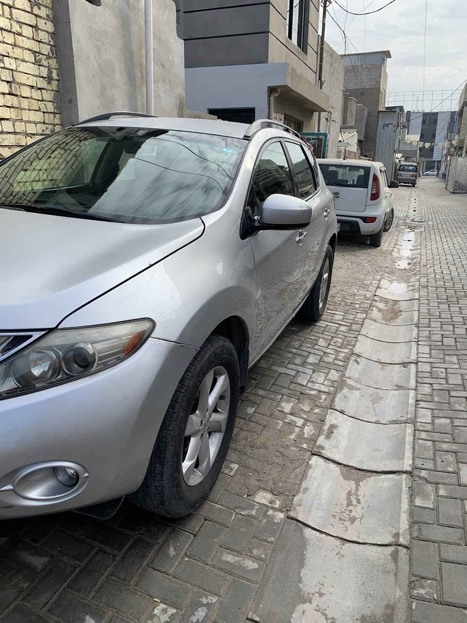 مورانو 2009 وارد امريكي بدون غرق حاث جاملغ وجزء بسيط من الباب الامامي جهة السايق والباقي كلها ليبل واحد سيارة جاهزة من كل شي عدى تبخير بسيط جدا بالصالنصة ومن قبغ المحرك والقطرة لا بخار ولا نفخ ونضوح جدا قليل من صوندة الباور صارلها اكثر من سنة عندي وهذا وضع محركها تطلع بيها وين ماكان السعر 75 وباسمي المكان بغداد قرب مستشفى الشعب الجديدة


**إذا كنت صاحب هذا الإعلان وتريد حذفه لأي سبب، رجاءا أرسل رسالة إلى الدعم الفني**