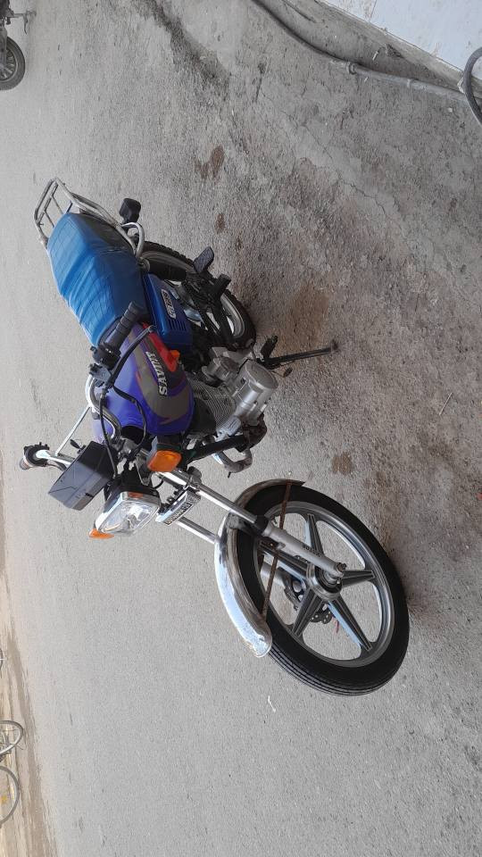 سيفان موديل ٢٠ورقه كورتونيه كله شغال سلف كهربائيات كمل مكينه ناعمه بعقوبه الهويدر السعر ٣٨٠ و قفله ٣٦٠ واليشوفه غالي يعبر المنشور ***********
