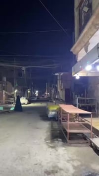 ألبسة رجالية • قمصان شبابية • شارع النجارين