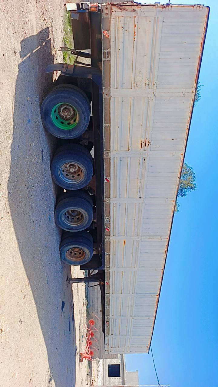 مكلف بلنشر
عربانه للبيع حداديه شاصيه 16 
دناكير14 الطول12ونص الرتفاع متر و75
محور4
العنوان ديالى :
للاستفسار الرقم : ***********
